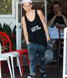 Hot Idols: Moises Arias 5ea62d924c54b.jpg