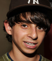 Hot Idols: Moises Arias 5ea62dabb9437.jpg