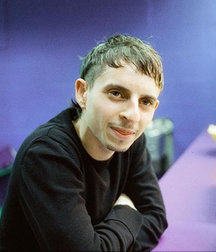 Hot Idols: Moises Arias 5ea62dd72a3ab.jpg