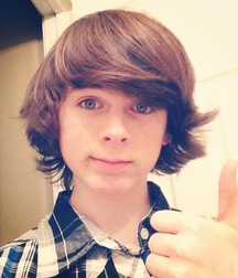 Hot Idols: Chandler Riggs 5ea712437b518.jpg