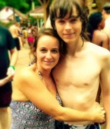 Hot Idols: Chandler Riggs 5ea712c35df6f.jpg