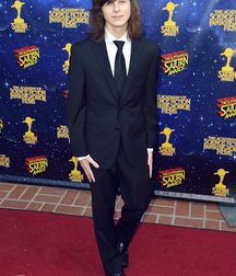 Hot Idols: Chandler Riggs 5ea712f11f9db.jpg