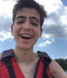 Hot Idols: Joshua Rush 5ea713d7bef00.jpg