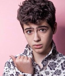 Hot Idols: Joshua Rush 5ea713f286612.jpg