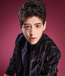 Hot Idols: Joshua Rush 5ea71415f4165.jpg