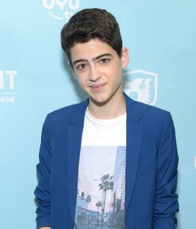 Hot Idols: Joshua Rush 5ea7141d77777.jpg