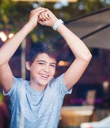 Hot Idols: Joshua Rush 5ea714d2850d3.jpg