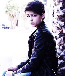 Hot Idols: Joshua Rush 5ea714e2d7f22.jpg