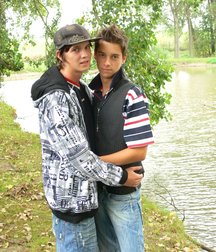 Adrian & Jay 5a4fbb15a9231.jpg