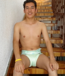 lots of diapers 5a86ca5d6bf92.jpg
