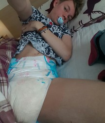 lots of diapers 5a86caadcbf01.jpg