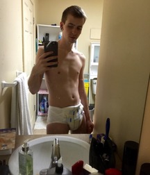 lots of diapers 5a86cac0a57cf.jpg