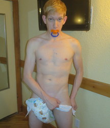 lots of diapers 5a86cb7c273bb.jpg