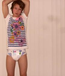 lots of diapers 5a86cbc40a9f4.jpg