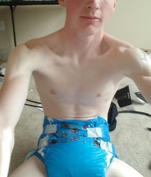 lots of diapers 5a86cc40c37da.jpg
