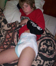 lots of diapers 5a86cc87da319.jpg