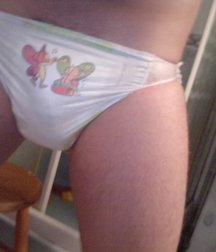 lots of diapers 5a86cd1a16d96.jpg