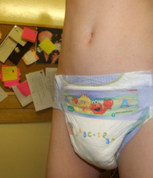 lots of diapers 5a86cd60ee60b.jpg
