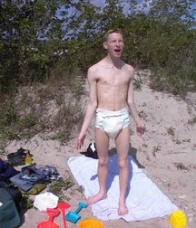 lots of diapers 5a86ceaa57e69.jpg