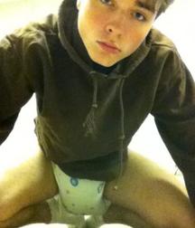 lots of diapers 5a86ceb2cb0dc.jpg