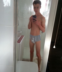 lots of diapers 5a86cfcbc993c.jpg