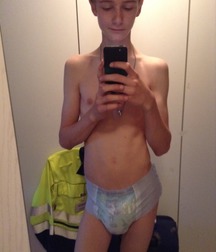 lots of diapers 5a86d00307db7.jpg