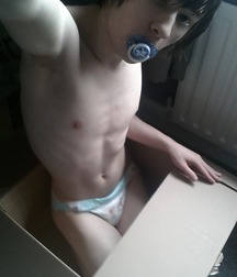 lots of diapers 5a86d03334e52.jpg