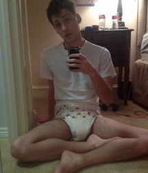 lots of diapers 5a86d04b5a3cd.jpg