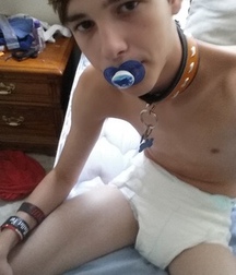 lots of diapers 5a86d0ad7c1b4.jpg
