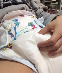 lots of diapers 5a86d15819b61.jpg