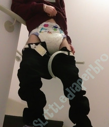 lots of diapers 5a86d17ea2cdf.jpg