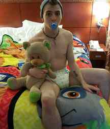 lots of diapers 5a86d18a60bb4.jpg