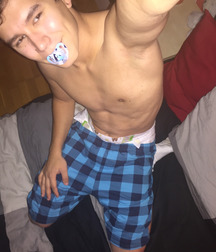 lots of diapers 5a86d2061bd76.jpg