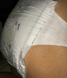 lots of diapers 5a86d22b8a1f8.jpg