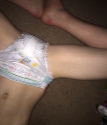 lots of diapers 5a86d23364c05.jpg