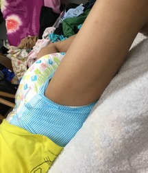 lots of diapers 5a86d37187516.jpg
