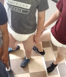 lots of diapers 5a86d37c93629.jpg