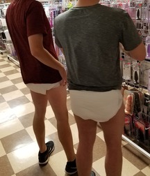 lots of diapers 5a86d37f39f69.jpg