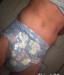 lots of diapers 5a86d38bd3805.jpg