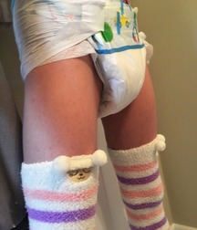 lots of diapers 5a86d398d7894.jpg