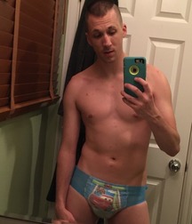 lots of diapers 5a86d3a08bcd5.jpg