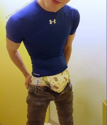 lots of diapers 5a86d3c78f347.jpg