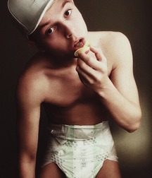 lots of diapers 5a86d3c908b46.jpg