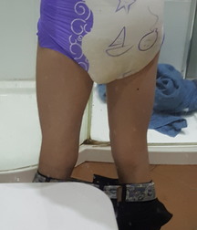 lots of diapers 5a86d40ab187b.jpg