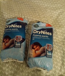 lots of diapers 5a86d414718fb.jpg