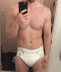 lots of diapers 5a86d45a83d0f.jpg