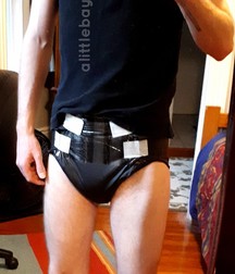 lots of diapers 5a86d45e8d48a.jpg