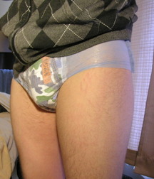lots of diapers 5a86d4bf41257.jpg