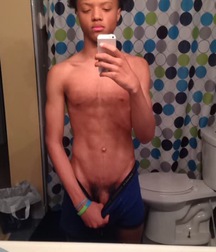 Uploaded by:zzgayboy 5b8eee756ac38.jpg