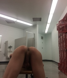 Sexy Lockerroom Boys Porn 5f3834533eef9.jpg